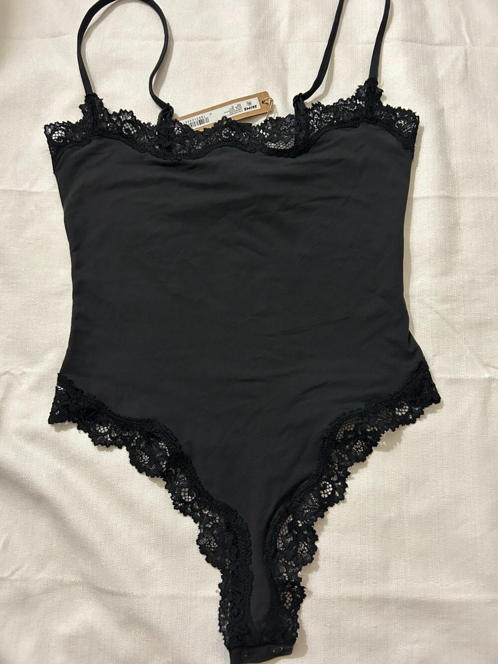 Skims NWT Fits Everybody Lace Cami Bodysuit Onyx Size XS